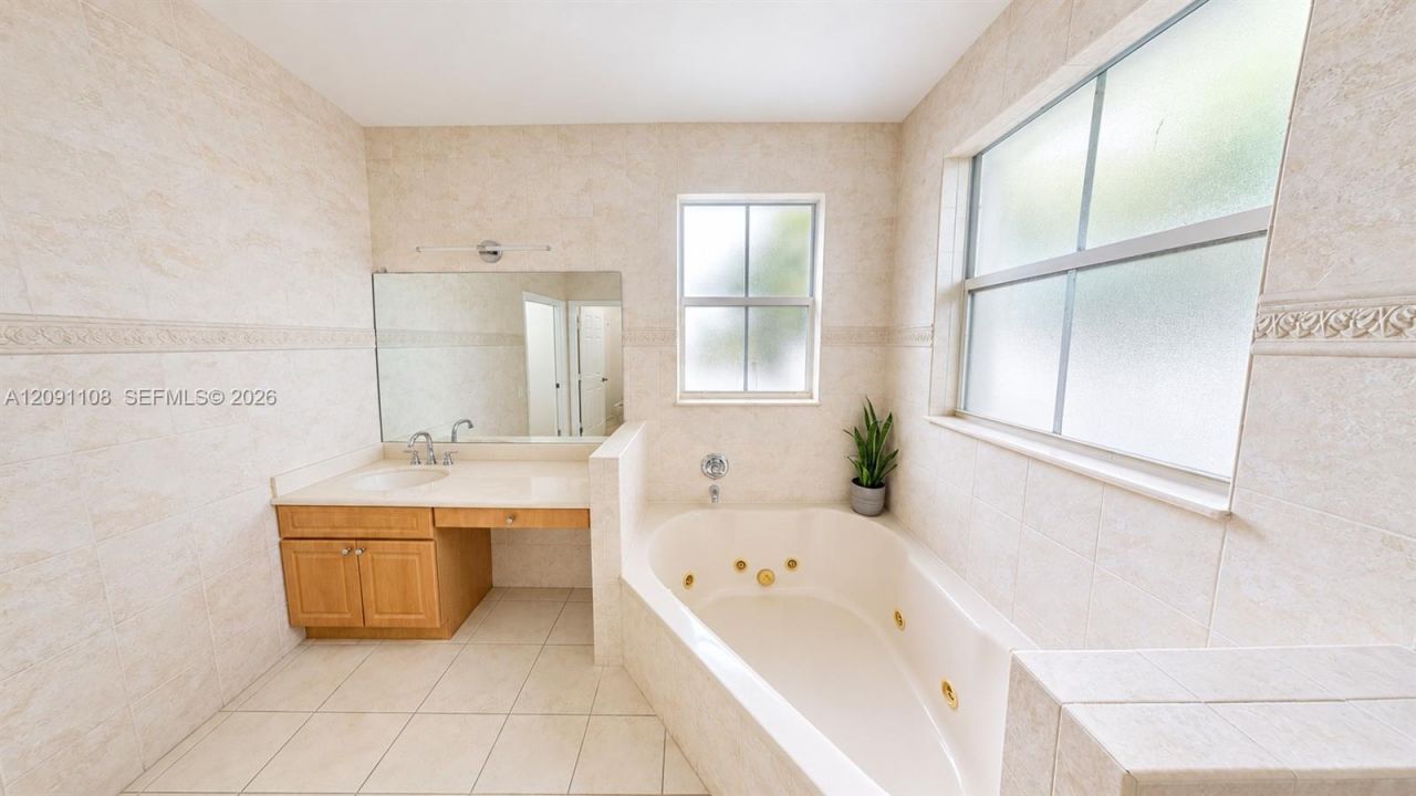16481 SW 58th Ter, Miami, FL 33193 Photo