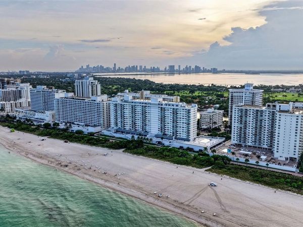 5601 Collins ave , Unit 1716, Miami Beach, FL 33140