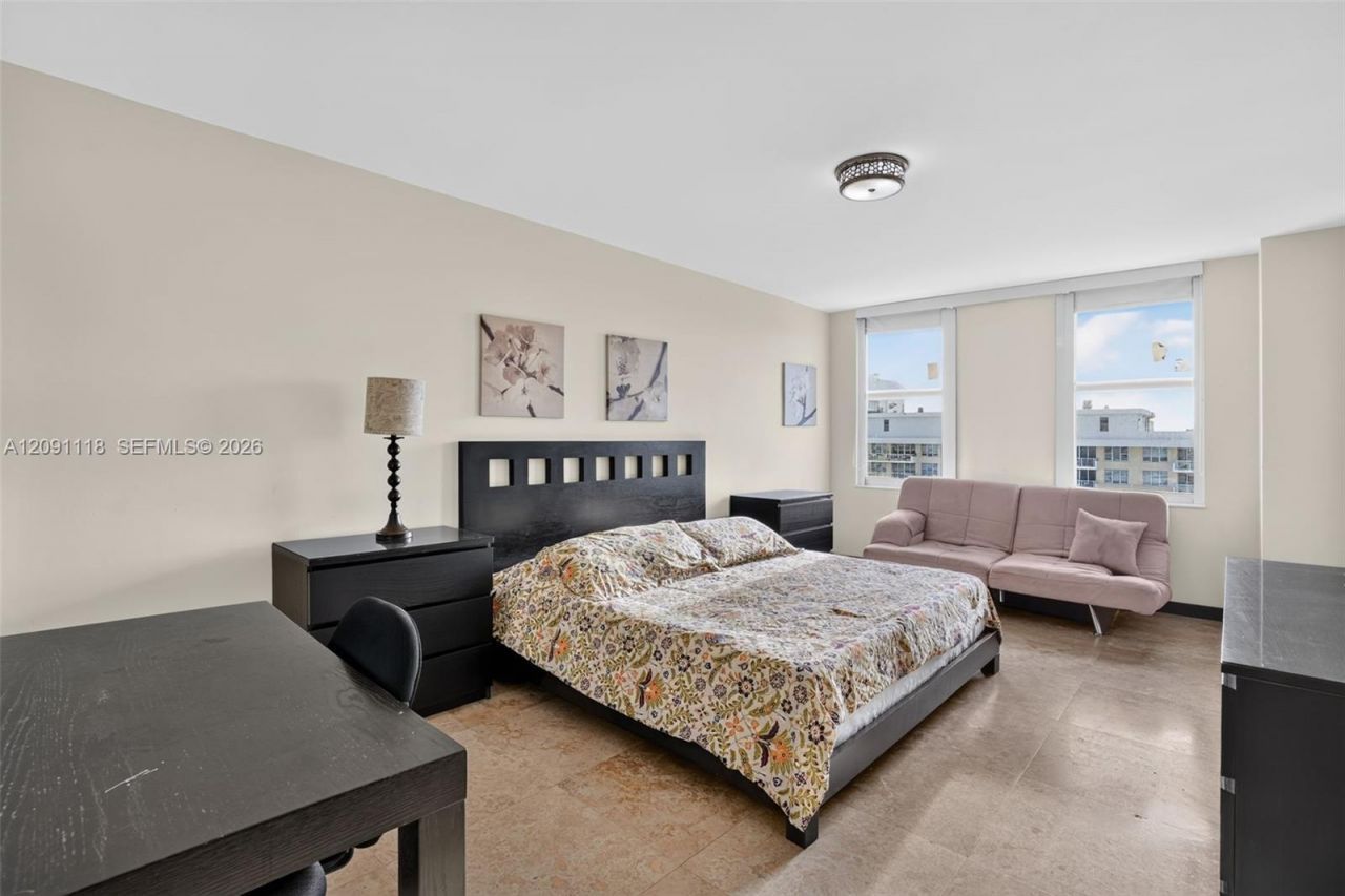 5601 Collins Ave, Unit 1716, Miami Beach, FL 33140 Photo