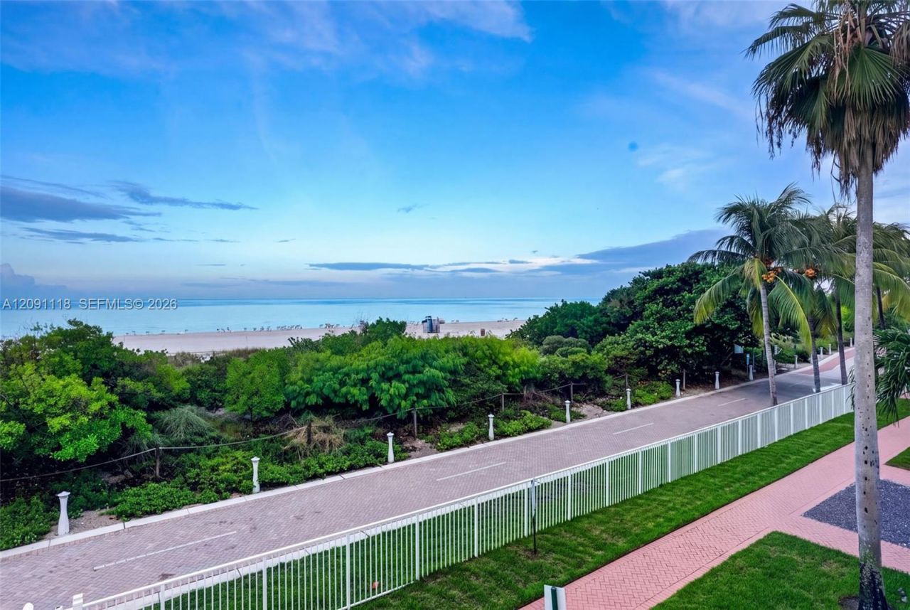 5601 Collins Ave, Unit 1716, Miami Beach, FL 33140 Photo