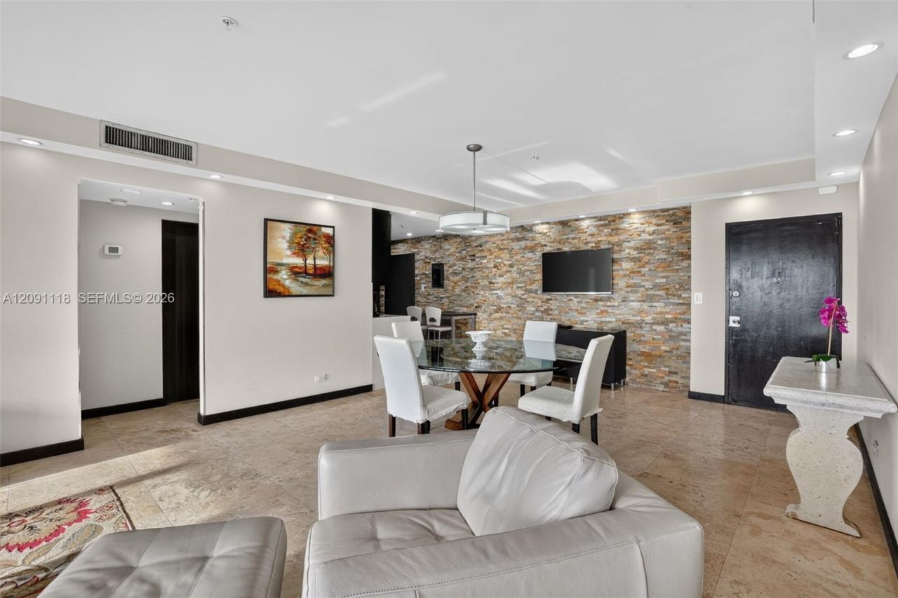 5601 Collins Ave, Unit 1716, Miami Beach, FL 33140 Photo