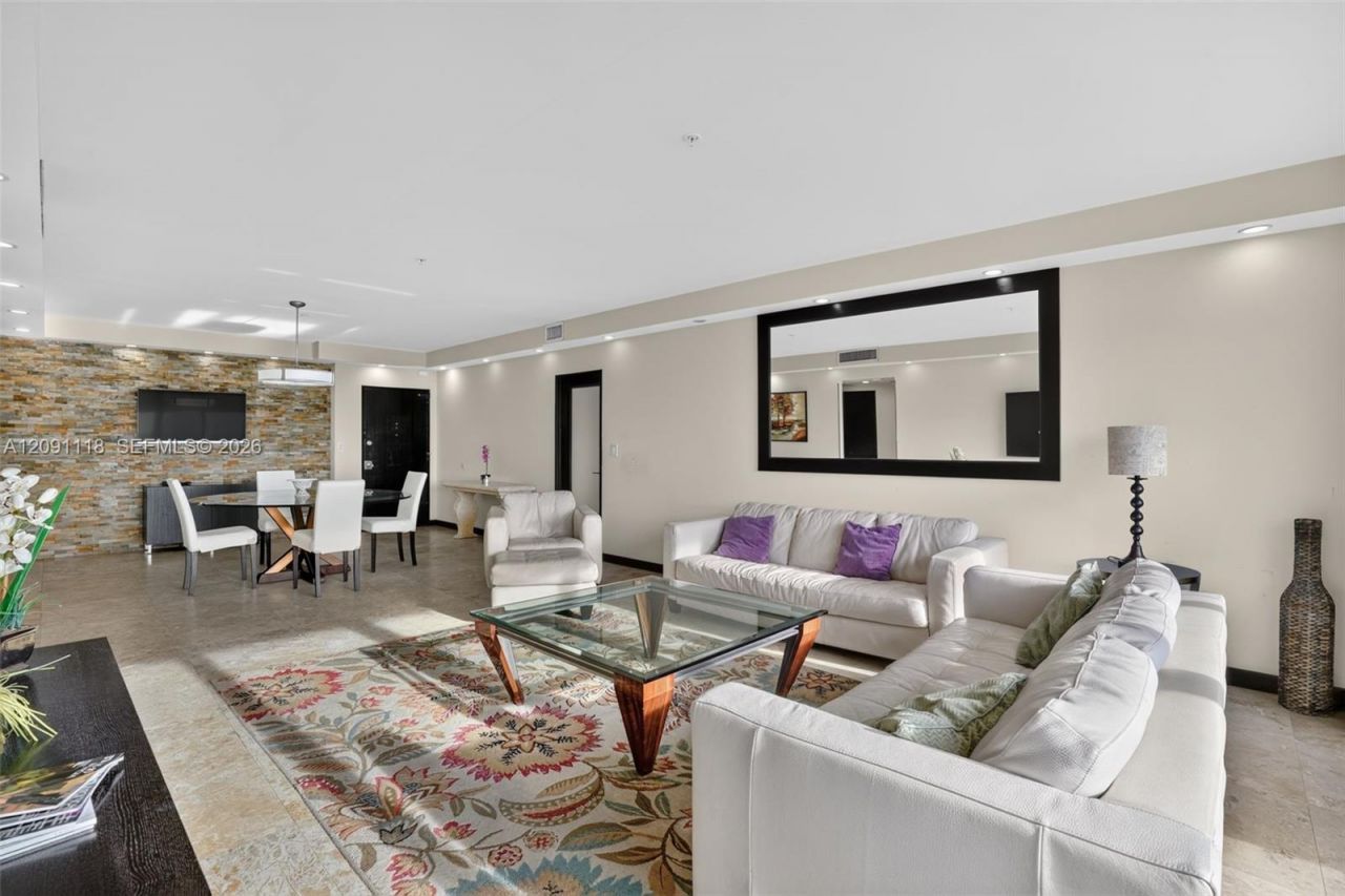 5601 Collins Ave, Unit 1716, Miami Beach, FL 33140 Photo