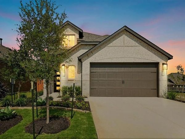 200 Bay Breeze DR, Kyle, TX 78640