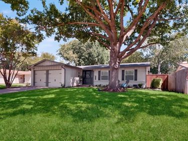 8632 Kingspoint Drive, Dallas, TX 75238