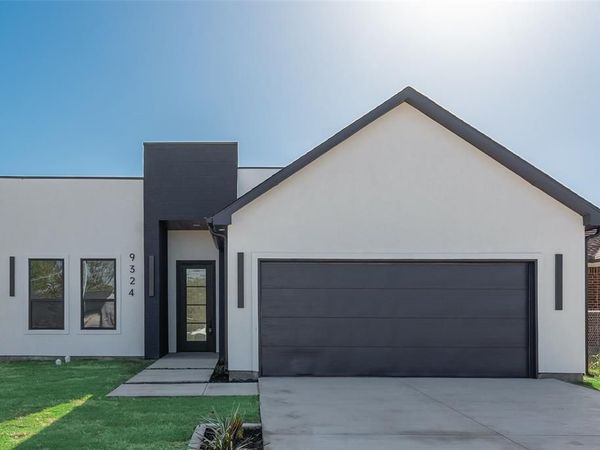 9324 Beckleycrest Avenue, Dallas, TX 75232