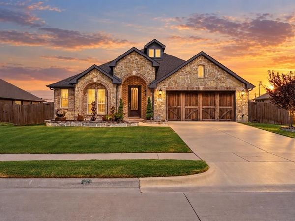 717 Truchas Avenue, Forney, TX 75126