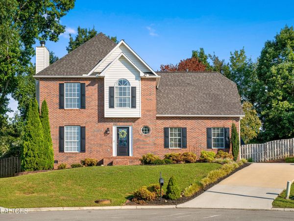 5507 Fair Oaks Lane, Knoxville, TN 37921