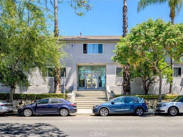 7969 Norton Avenue, Unit 3, West Hollywood, CA 90046