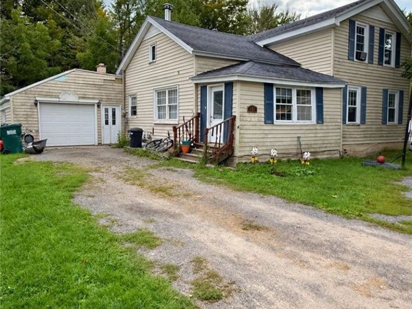 257 County Route 41a, Pulaski, NY 13142