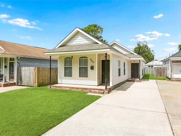 862 AVENUE C , Westwego, LA 70094