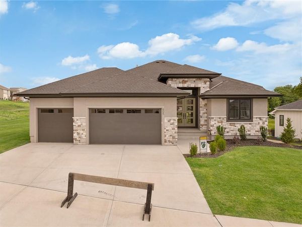 620 Turnbridge Drive, Raymore, MO 64083