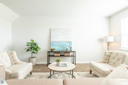 118 Serrano Street photo 4