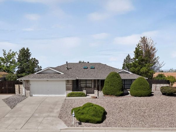 705 Navarra Way SE, Albuquerque, NM 87123