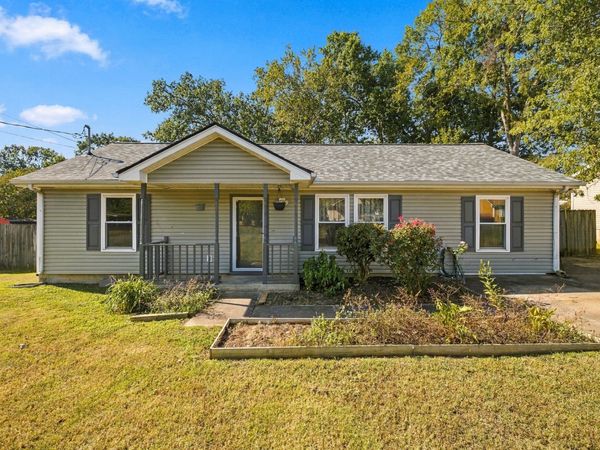 613 Cedar Bend Ln , La Vergne, TN 37086