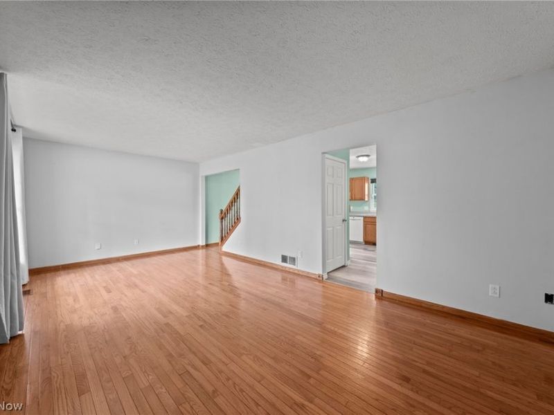 1311 Grant Avenue, Cuyahoga Falls, OH 44223 Photo 5