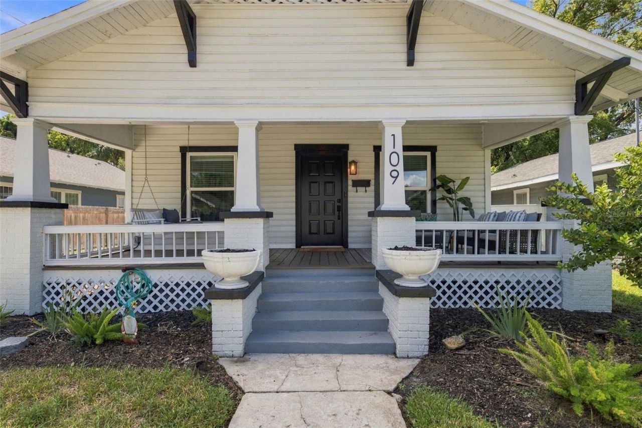 109 E Jean Street, Tampa, FL 33604 Main Photo