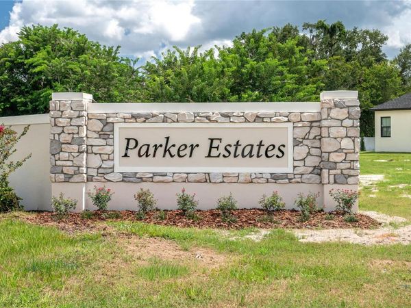 5446 PARKER ESTATES LOOP , LAKELAND, FL 33811