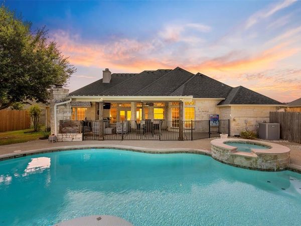 1417 Hoosier Park, Robinson, TX 76706