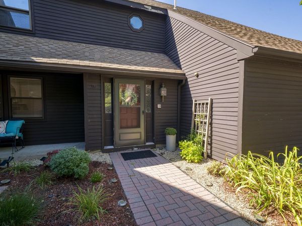 28 Stacey Circle, Windham, NH 03087