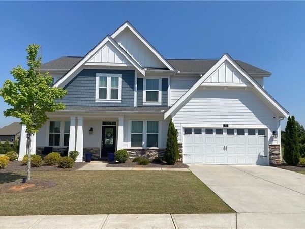 13 Candlewood Lane , Hoschton, GA 30548
