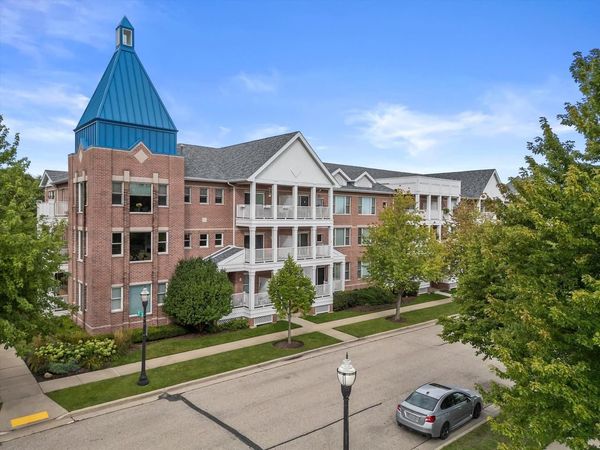 5410 2nd AVENUE, Unit 2A, Kenosha, WI 53140