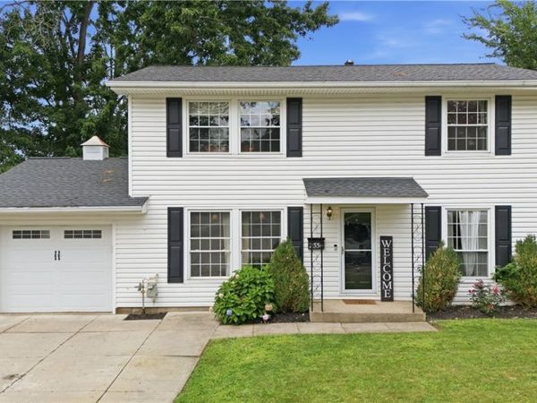 2354 Frederick Drive, Cuyahoga Falls, OH 44221