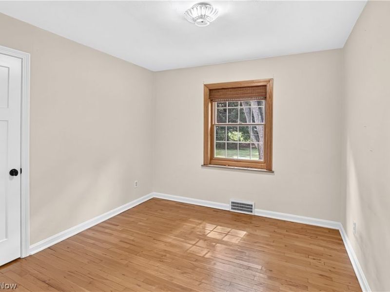 916 Milan Avenue, Amherst, OH 44001 Photo 24