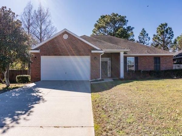128 Alicia Drive, Crestview, FL 32536