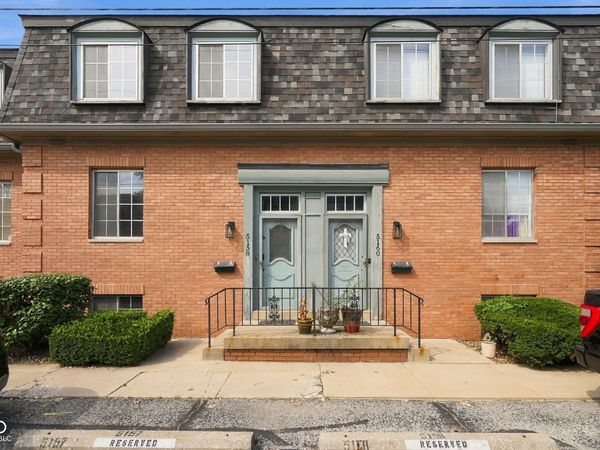 5158 Brendonshire Court, Unit E, Indianapolis, IN 46226