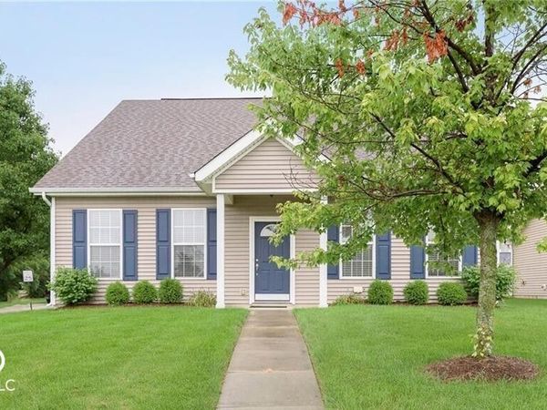17079 Kingsbridge Boulevard , Westfield, IN 46074