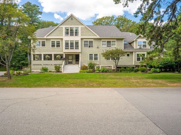 51 Woodland Road , Unit 7, Cape Elizabeth, ME 04107