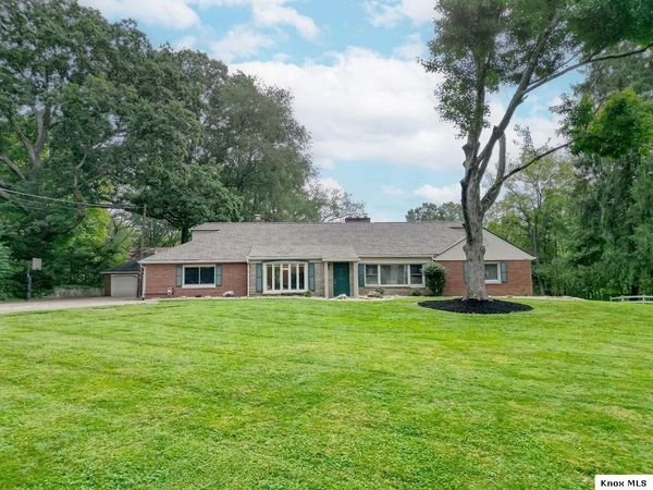 204 S Edgewood Road, Mount Vernon, OH 43050