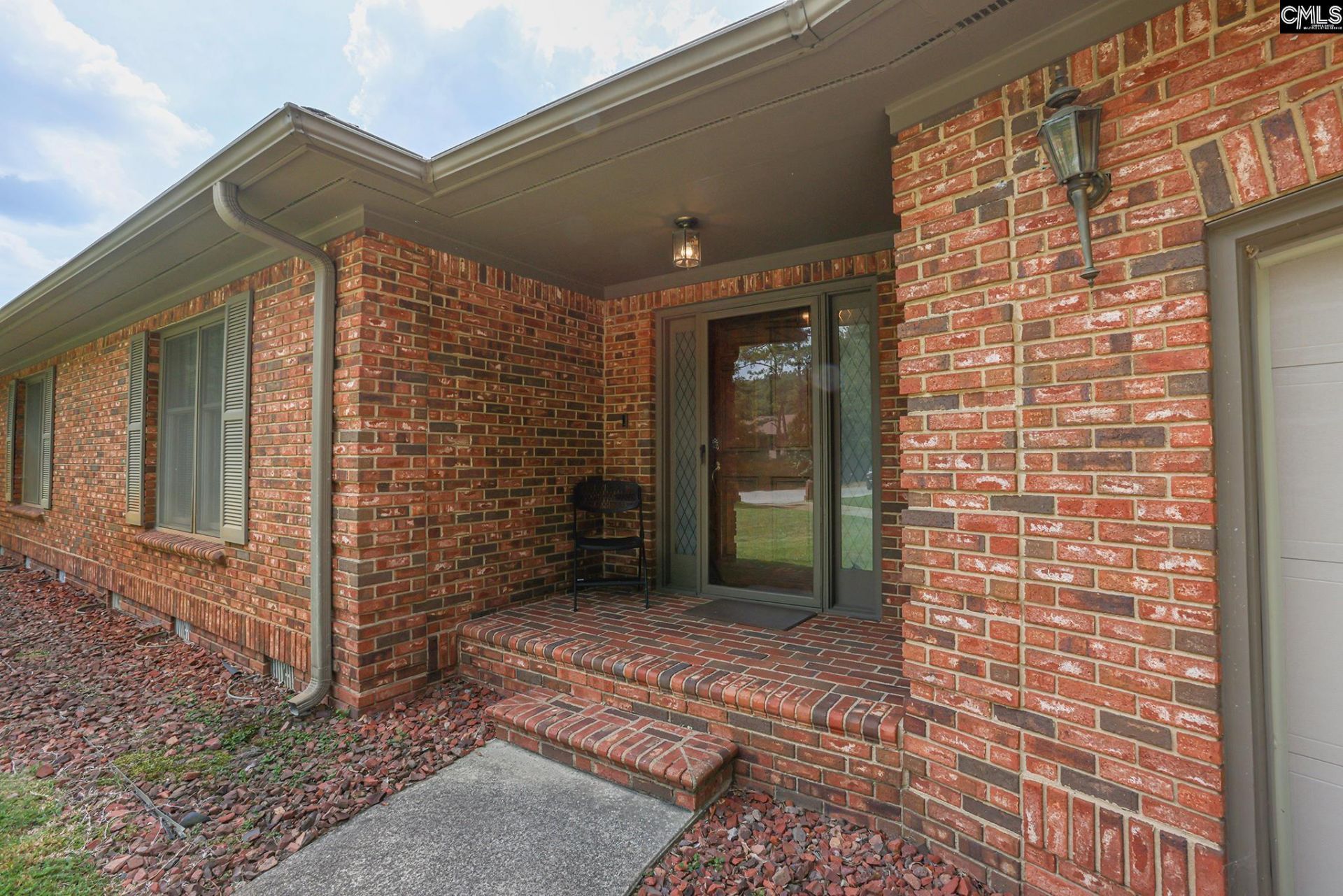 37 Windsor Cove  Photo 9