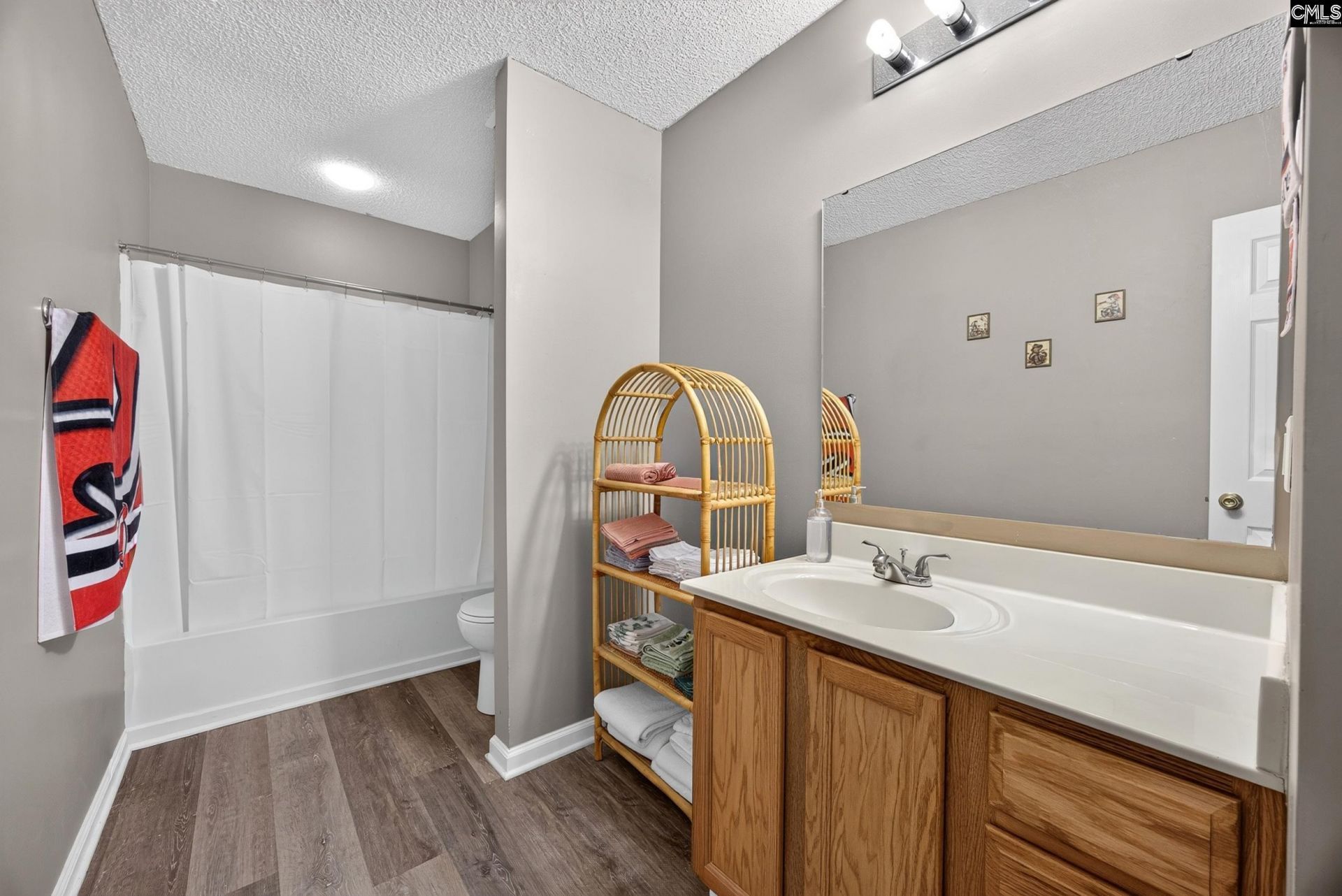 220 Summer Park Road  Photo 10