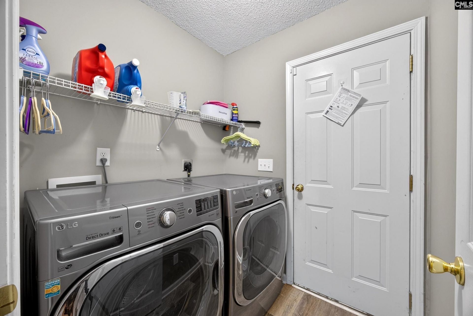 220 Summer Park Road  Photo 16