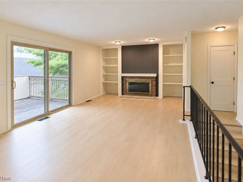 8035 Steven David Drive, Strongsville, OH 44149 Photo 14