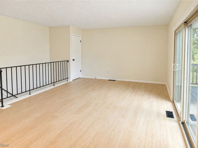 8035 Steven David Drive, Strongsville, OH 44149 Photo 15