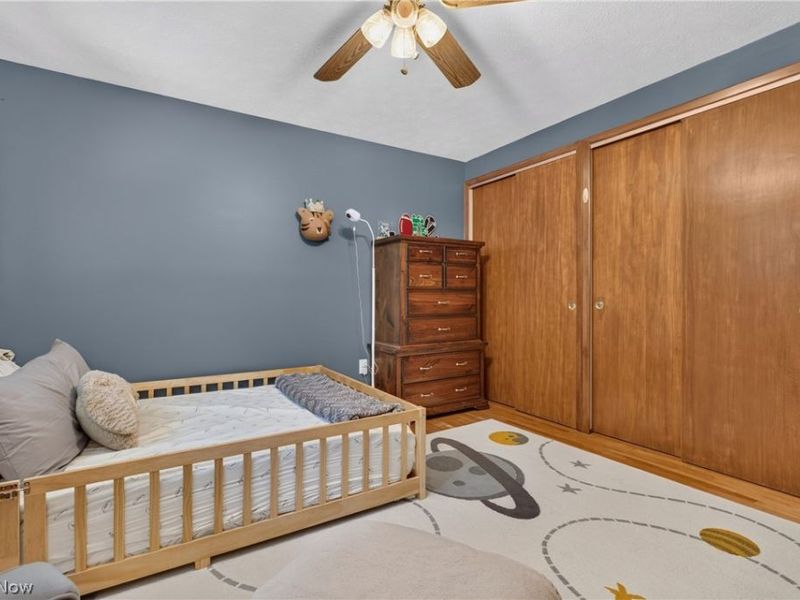 7651 Koch Drive, Parma, OH 44134 Photo 16