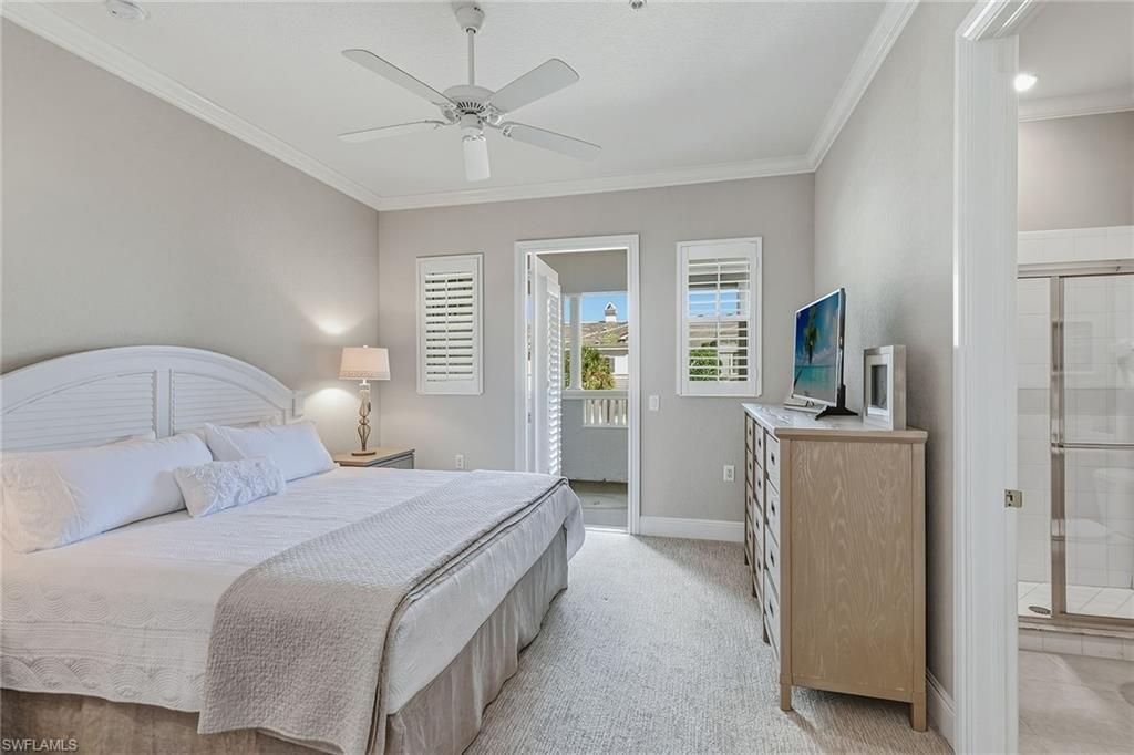 9238 Tesoro Ln, Unit 203, Naples, FL 34114 Photo