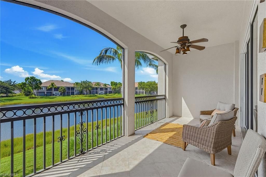 9238 Tesoro Ln, Unit 203, Naples, FL 34114 Photo