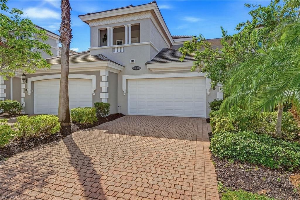 9238 Tesoro Ln, Unit 203, Naples, FL 34114 Photo