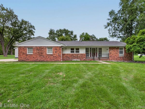 2230 Odette Drive, Waterford Township, Mi 48328