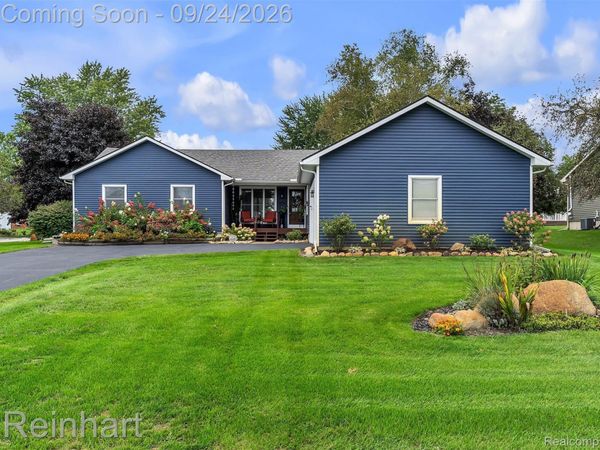 61600 Tayberry Circle, Lyon Township, Mi 48178