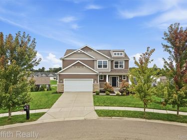 1495 Douglas Fir Court, Oceola Township, Mi 48843