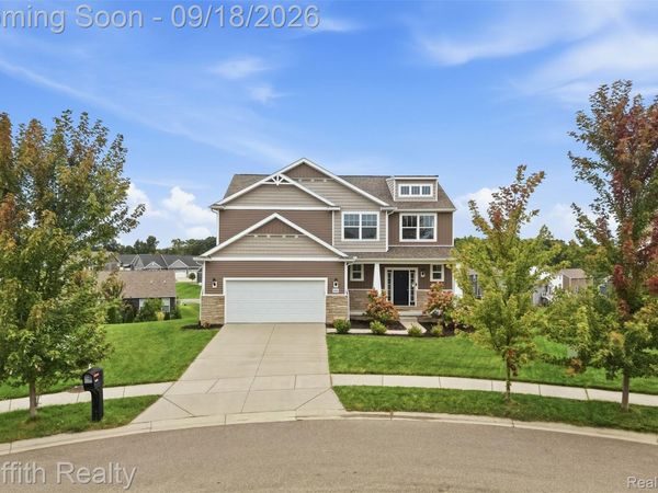 1495 Douglas Fir Court, Oceola Township, Mi 48843