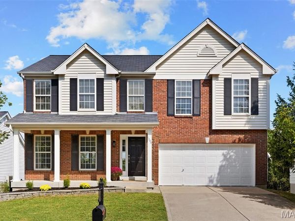 1566 Buckhurst Court , Ballwin, MO 63021