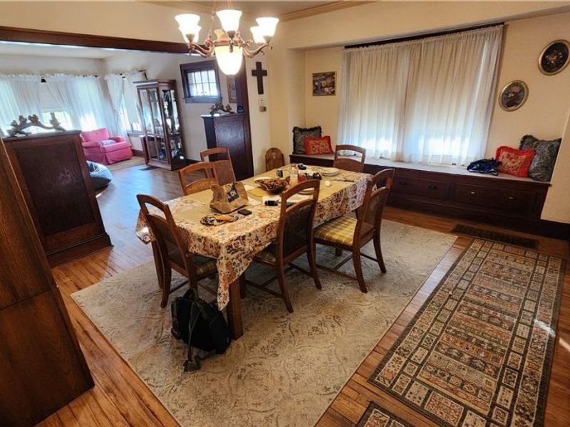 7925 Garfield Boulevard, Garfield Heights, OH 44125 Photo 11