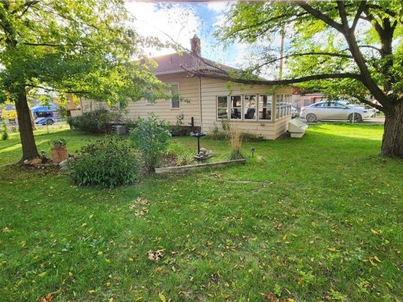 7925 Garfield Boulevard, Garfield Heights, OH 44125 Photo 7