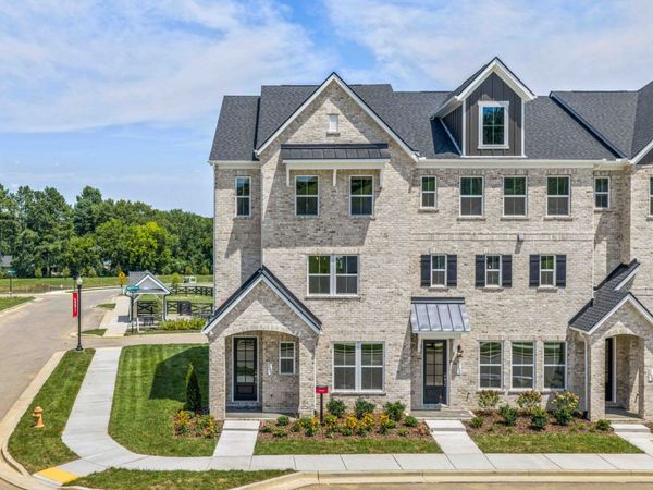 5101 Barton Alley , Thompsons Station, TN 37179