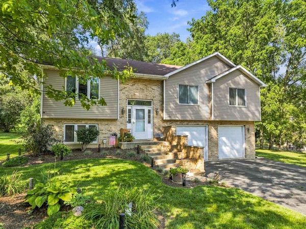 26032 W Wilson Road , Antioch, IL 60002